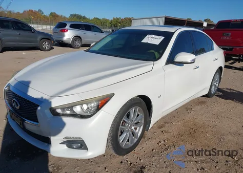 2015 Infiniti Q50 Premium z USA, uszkodzony, nr VIN JN1BV7AP1FM335156
